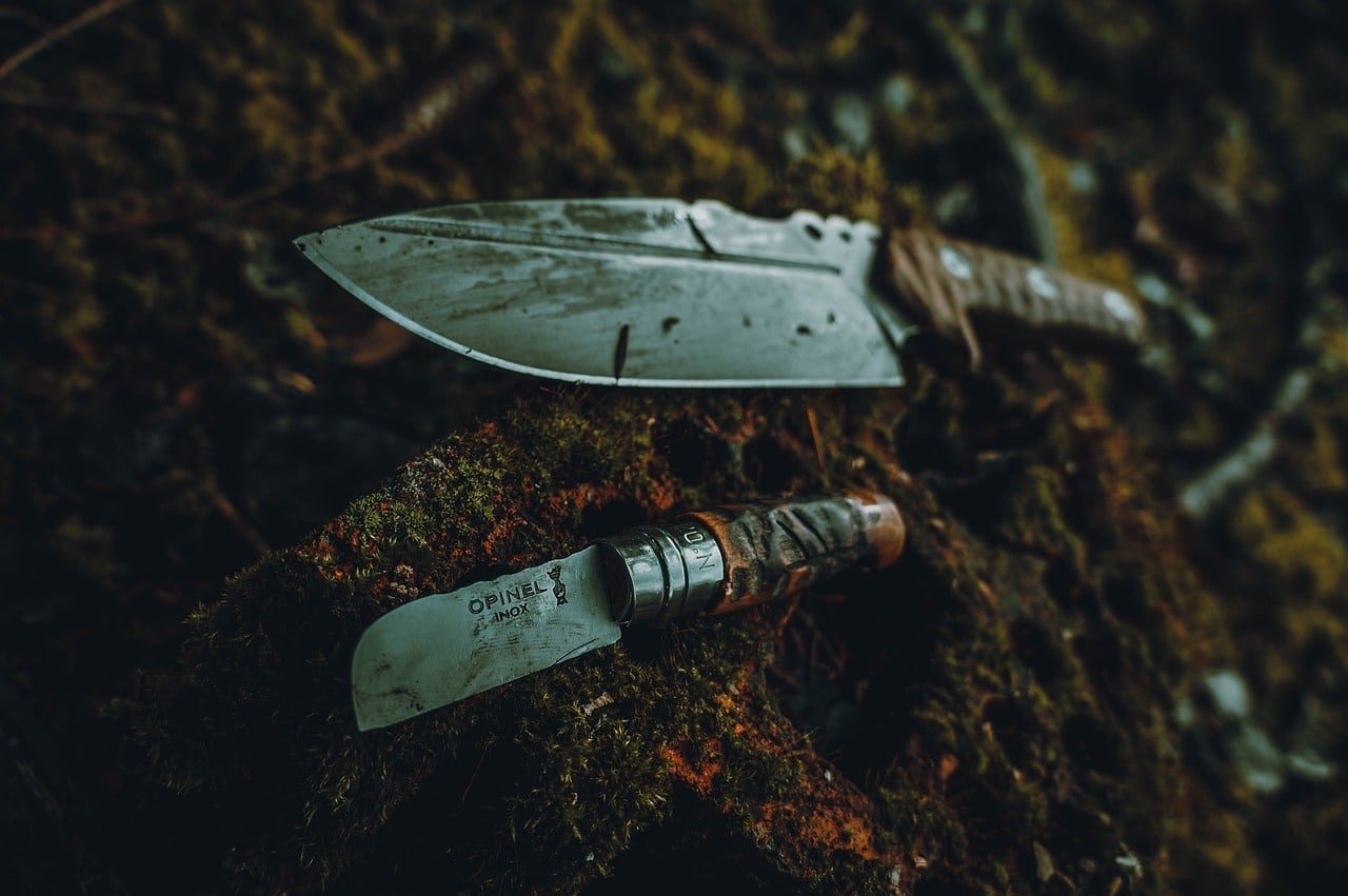 Comment choisir son couteau de bushcraft ?